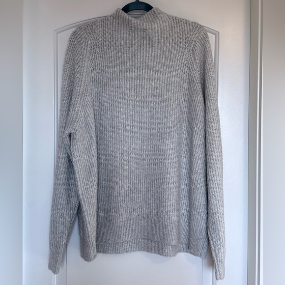 En Thread Cozy Mockneck Gray Sweater - Picture 3 of 6